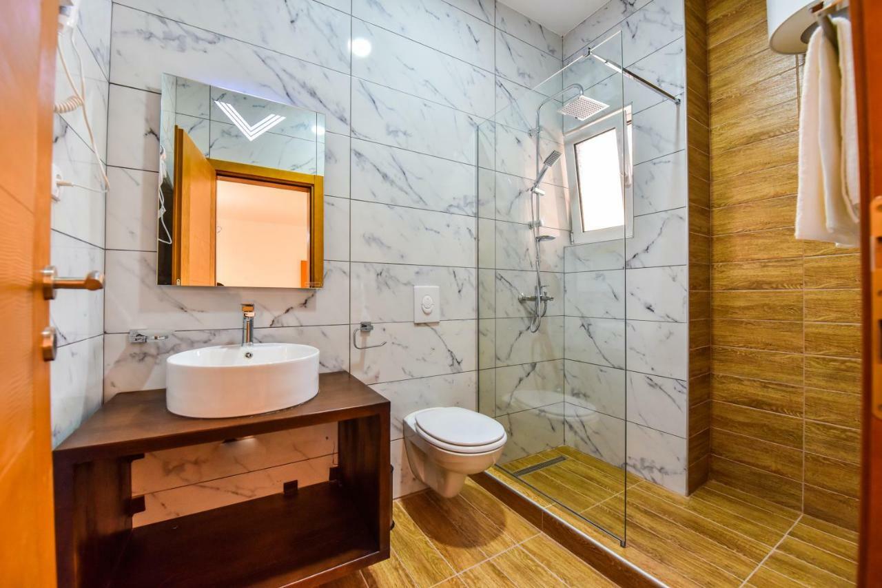 Dragovoja Lux Apartments & Rooms Ulcinj Exteriör bild