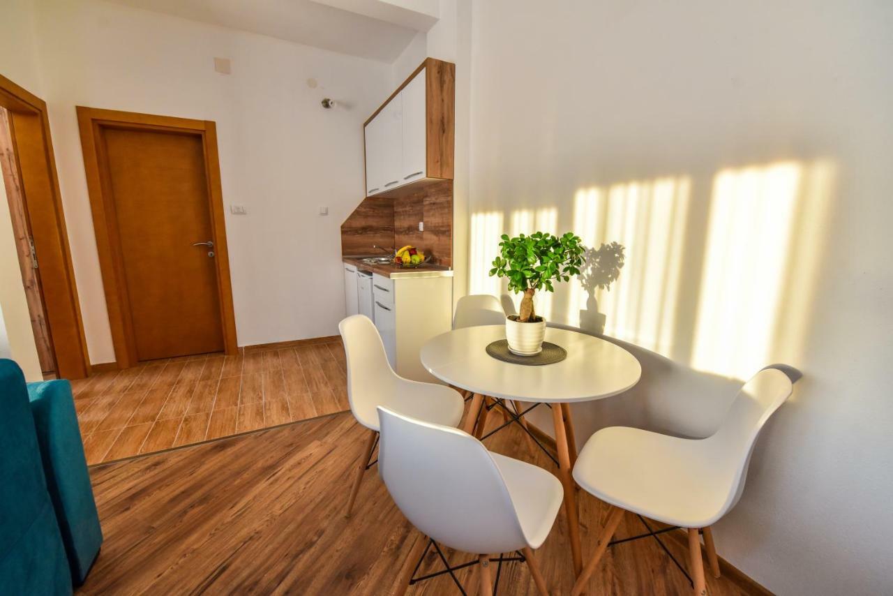 Dragovoja Lux Apartments & Rooms Ulcinj Exteriör bild