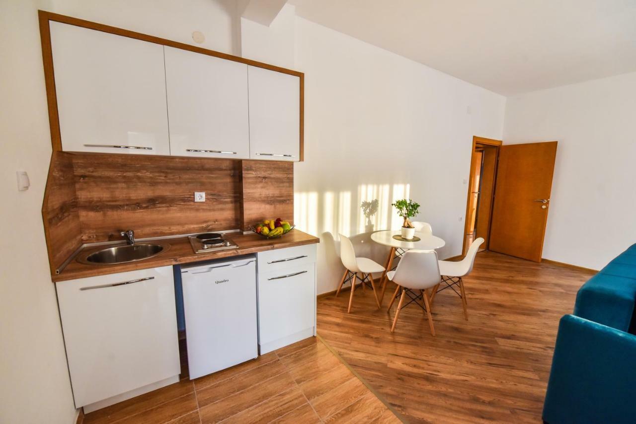 Dragovoja Lux Apartments & Rooms Ulcinj Exteriör bild